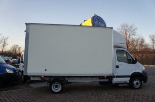 Renault Mascott